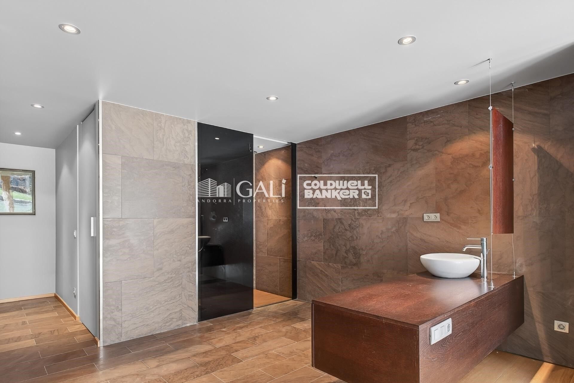 Penthauss Principado De Andorra (Ninguna Poblacion Tiene C.P.), Lleida, Spānijā 4 istabas, 318 m2 Nr. 156677