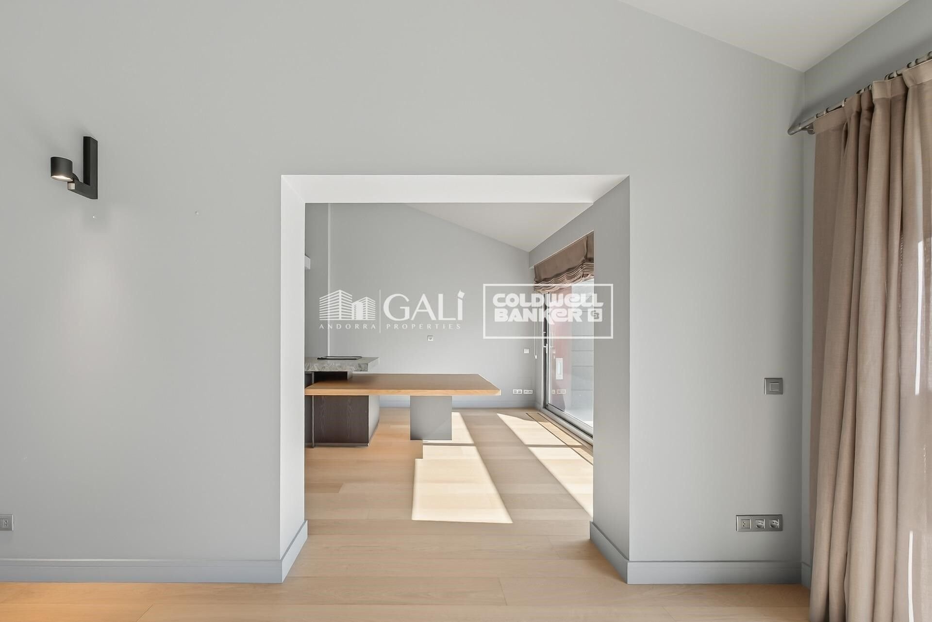 Penthauss Principado De Andorra (Ninguna Poblacion Tiene C.P.), Lleida, Spānijā 4 istabas, 318 m2 Nr. 156677