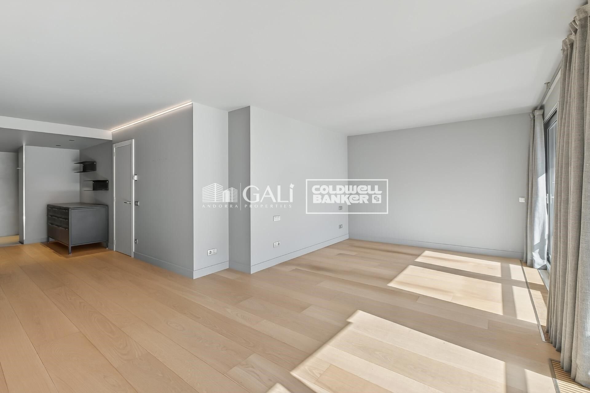 Penthauss Principado De Andorra (Ninguna Poblacion Tiene C.P.), Lleida, Spānijā 4 istabas, 318 m2 Nr. 156677