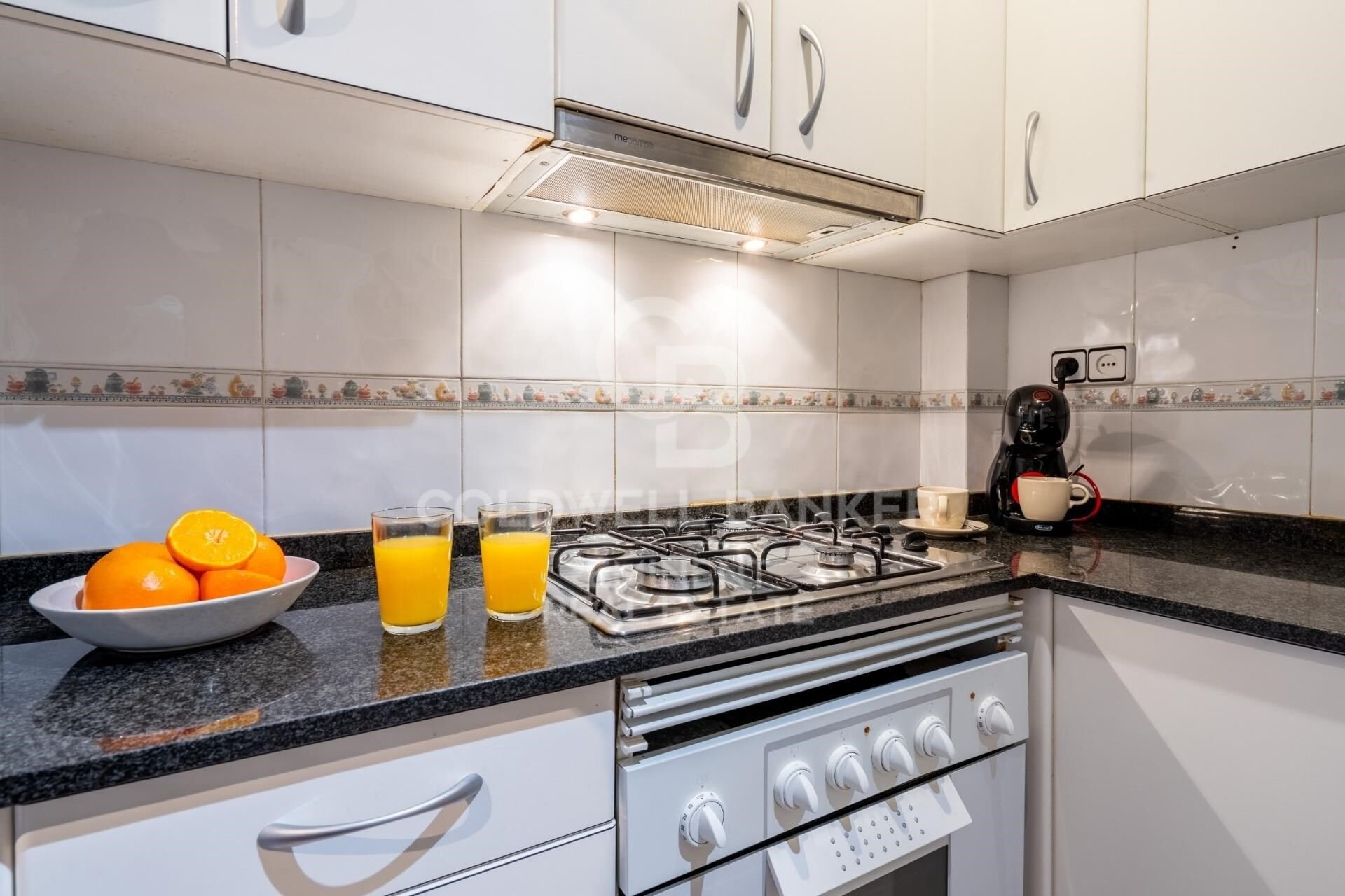 Apartament w Barcelona, Hiszpania 2 sypialnie, 50 mkw. nr 156680
