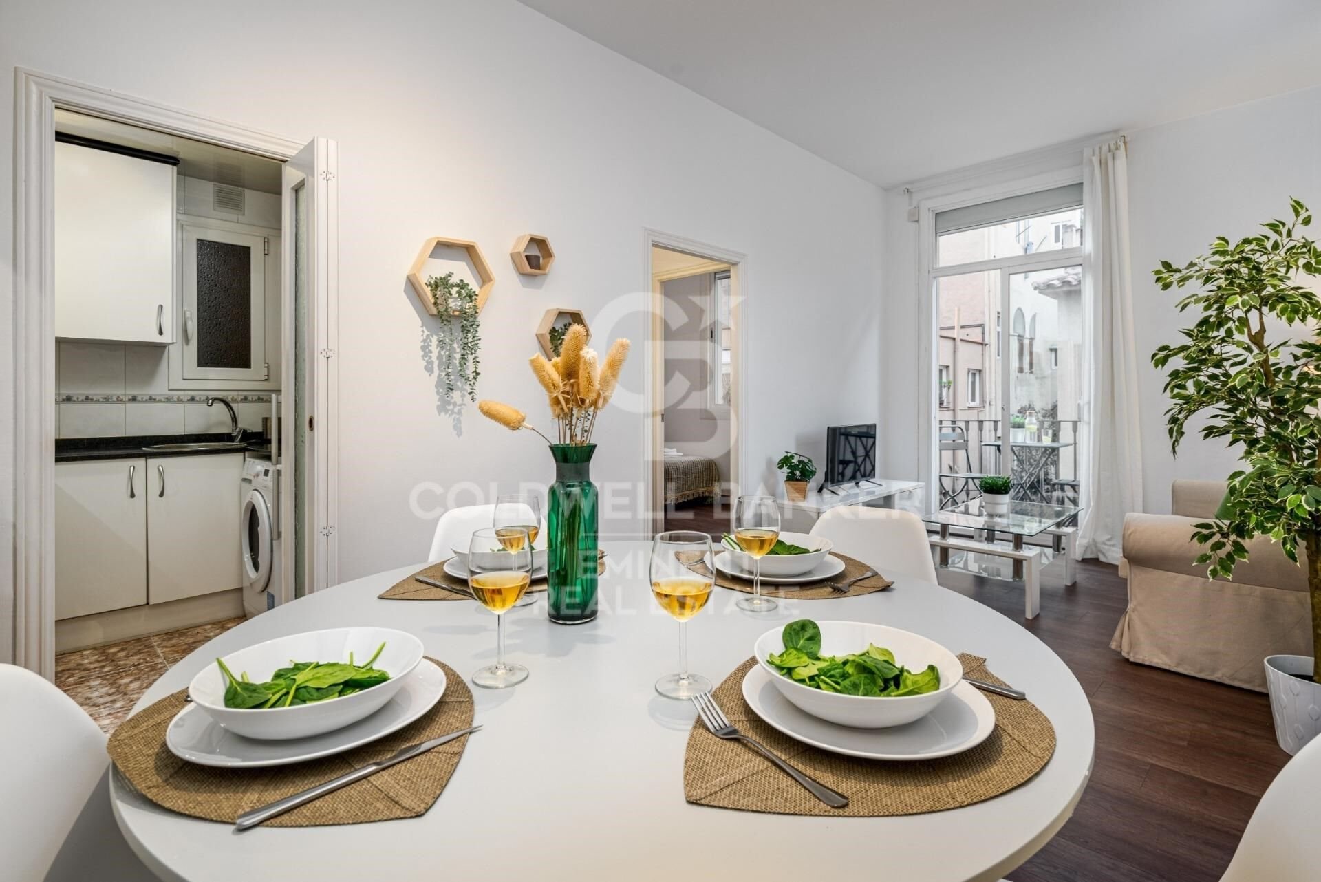 Apartament w Barcelona, Hiszpania 2 sypialnie, 50 mkw. nr 156680