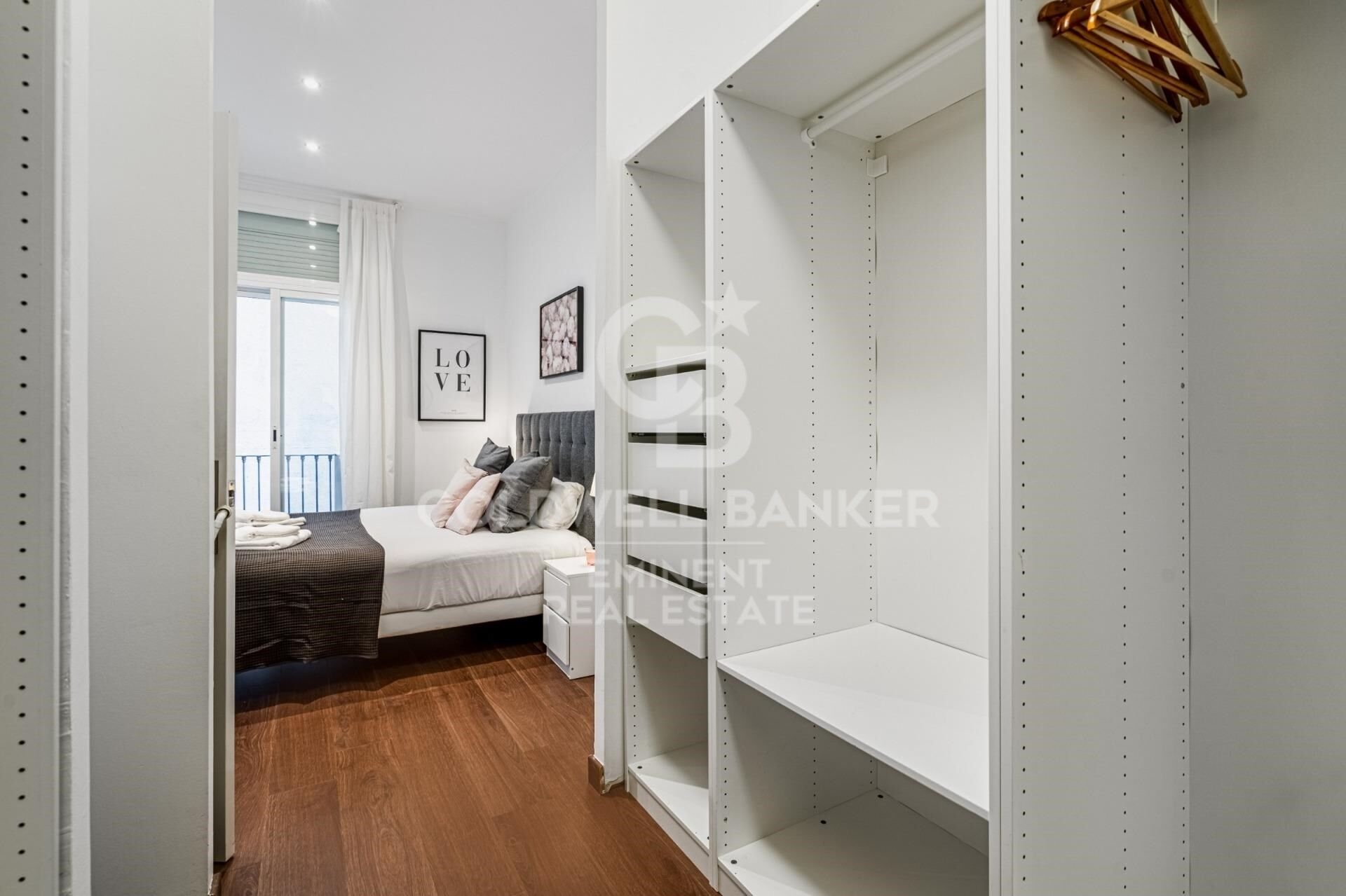 Apartament w Barcelona, Hiszpania 2 sypialnie, 50 mkw. nr 156680