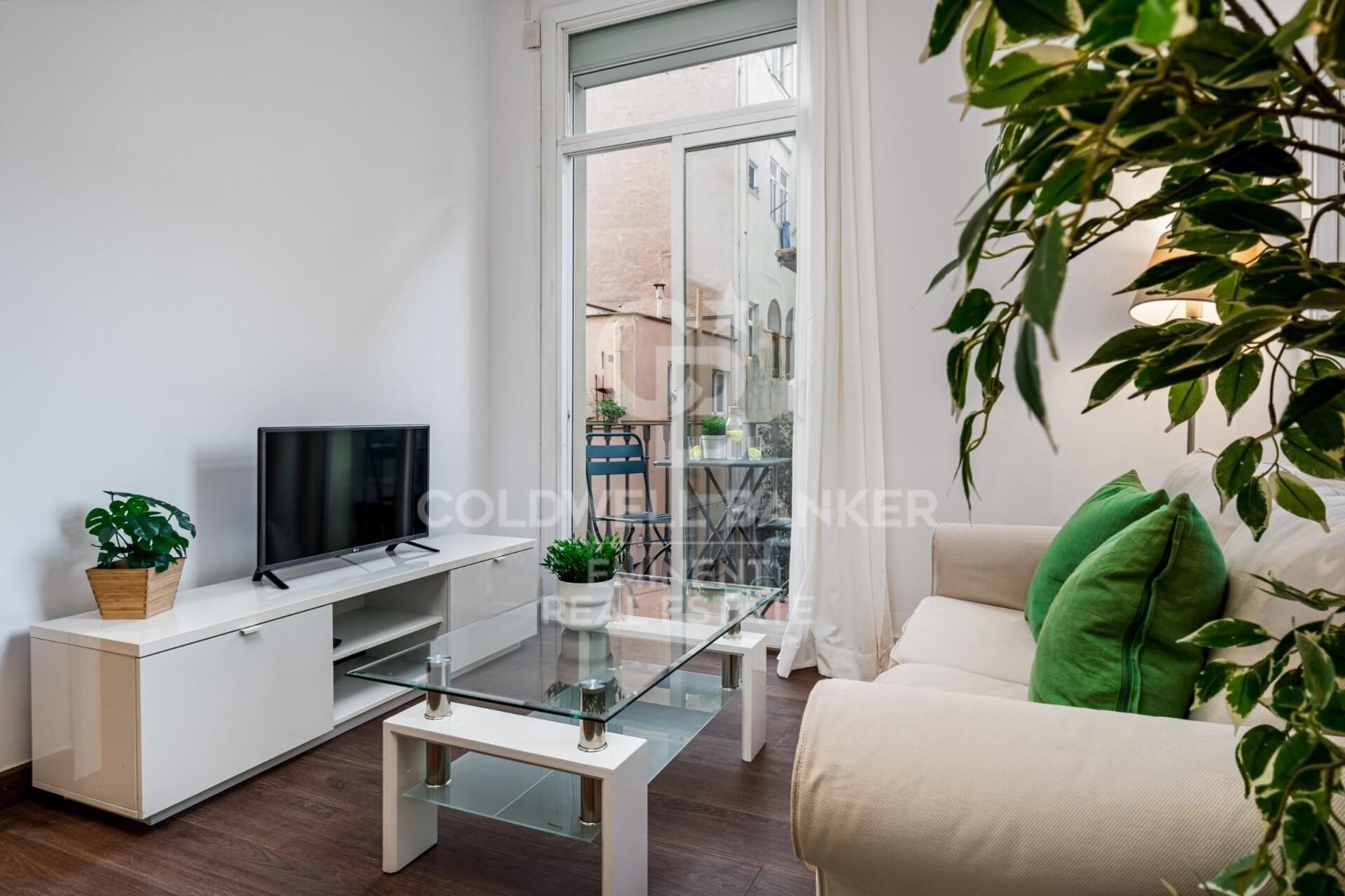 Apartament w Barcelona, Hiszpania 2 sypialnie, 50 mkw. nr 156680