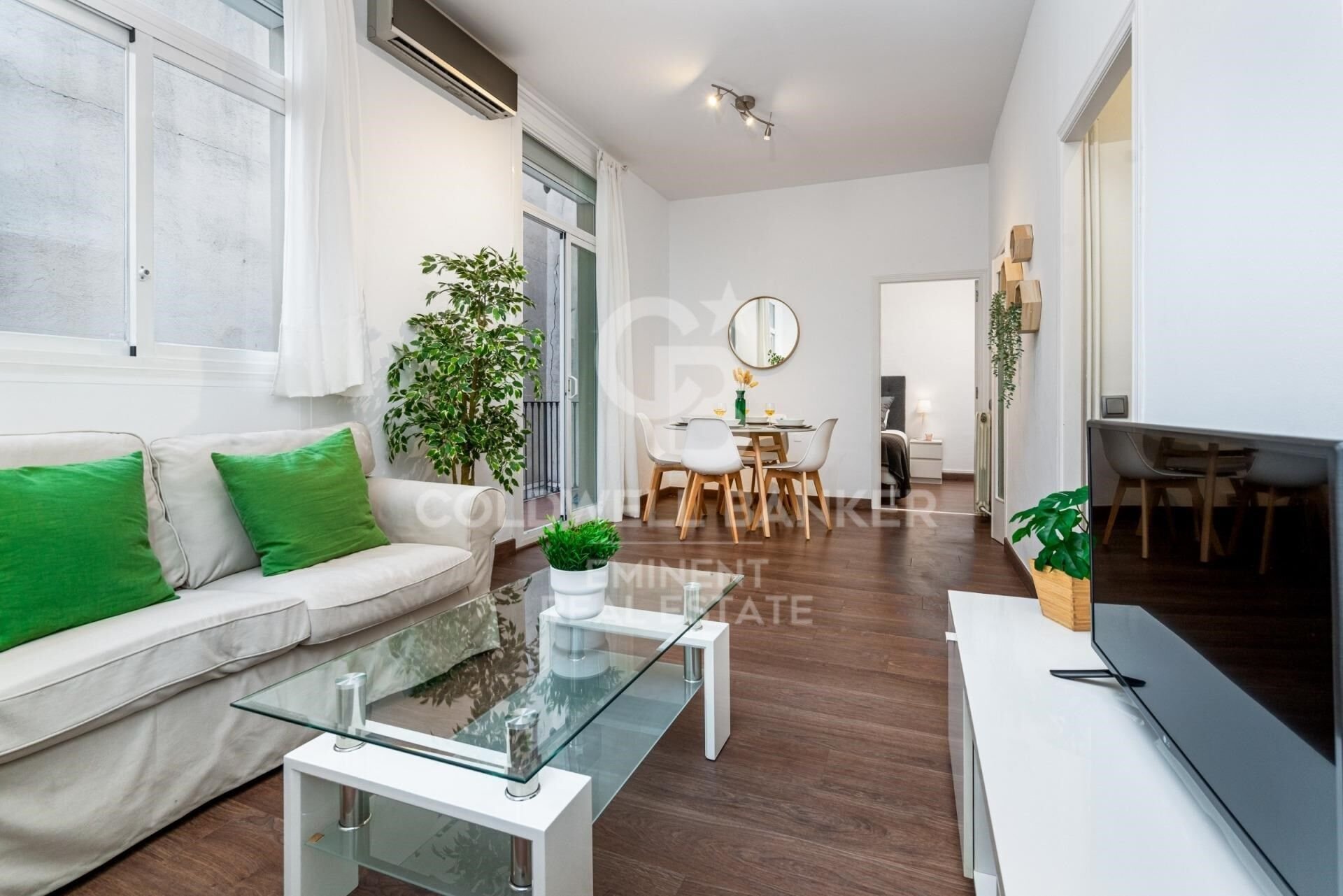 Apartament w Barcelona, Hiszpania 2 sypialnie, 50 mkw. nr 156680