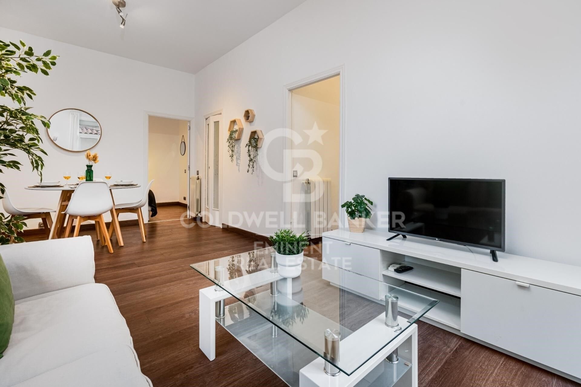 Apartament w Barcelona, Hiszpania 2 sypialnie, 50 mkw. nr 156680