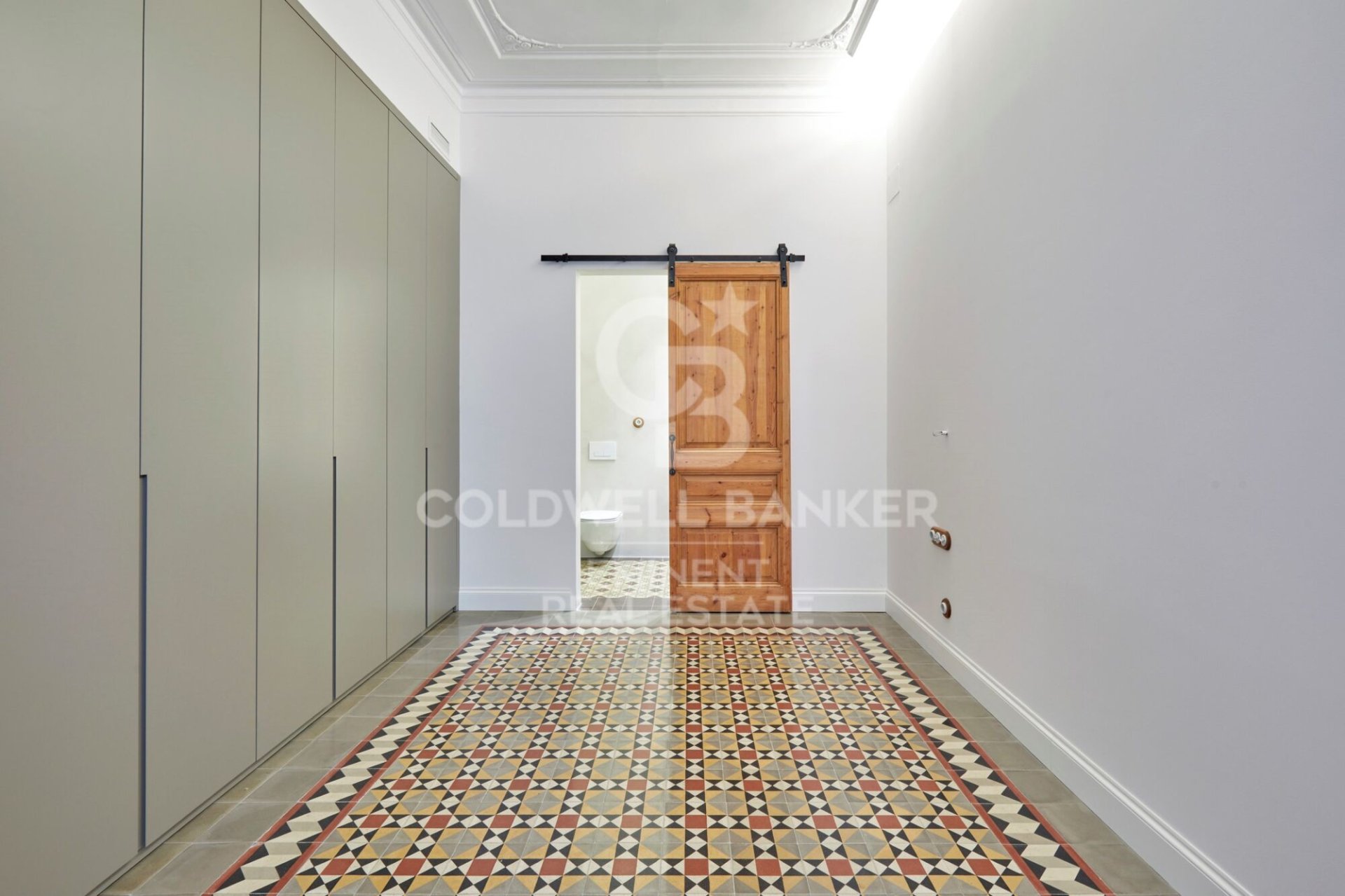 Huoneisto Barcelona, Espanja 3 makuuhuonetta, 209 m2 No. 156681