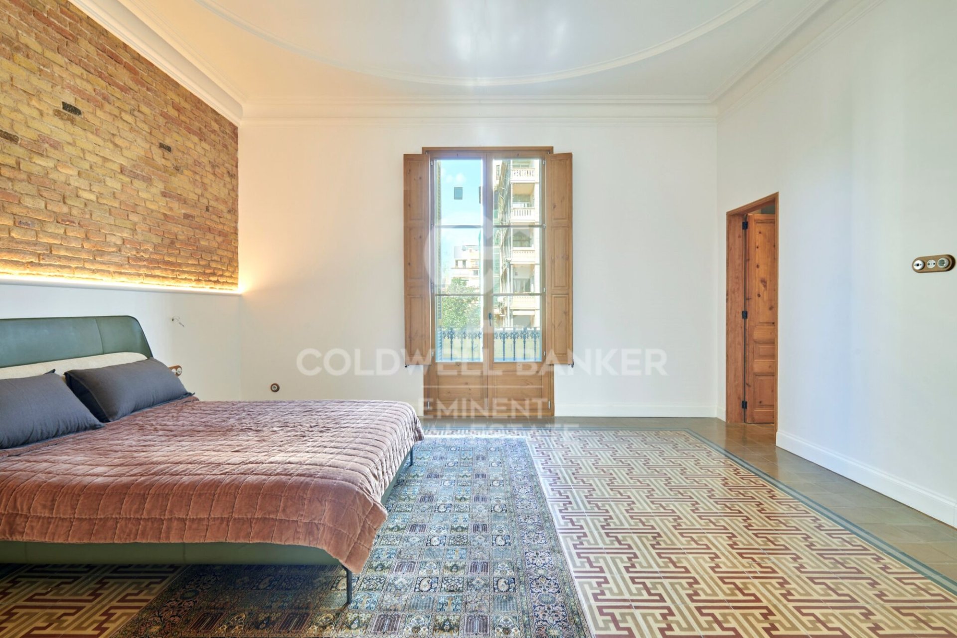 Huoneisto Barcelona, Espanja 3 makuuhuonetta, 209 m2 No. 156681