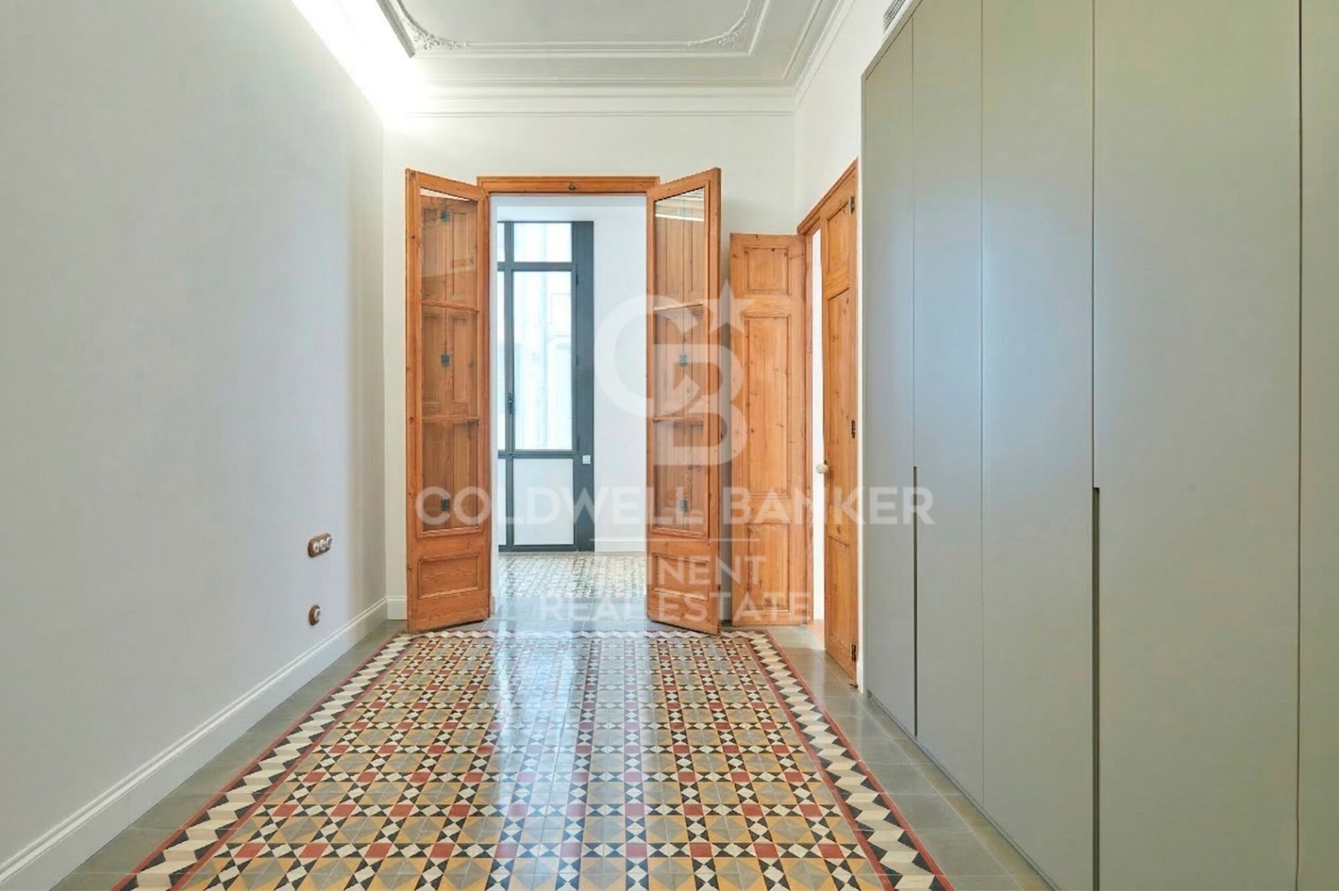 Huoneisto Barcelona, Espanja 3 makuuhuonetta, 209 m2 No. 156681