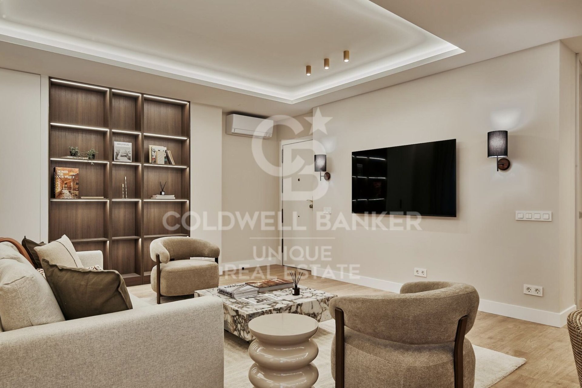 Apartamento en Madrid, España 3 dormitorios, 136 m2 No. 156679