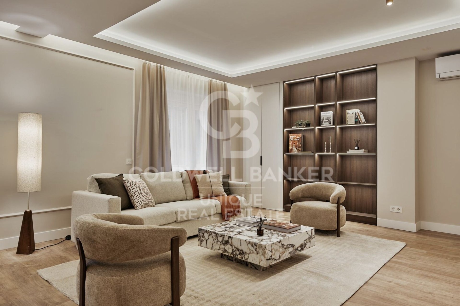 Apartamento en Madrid, España 3 dormitorios, 136 m2 No. 156679