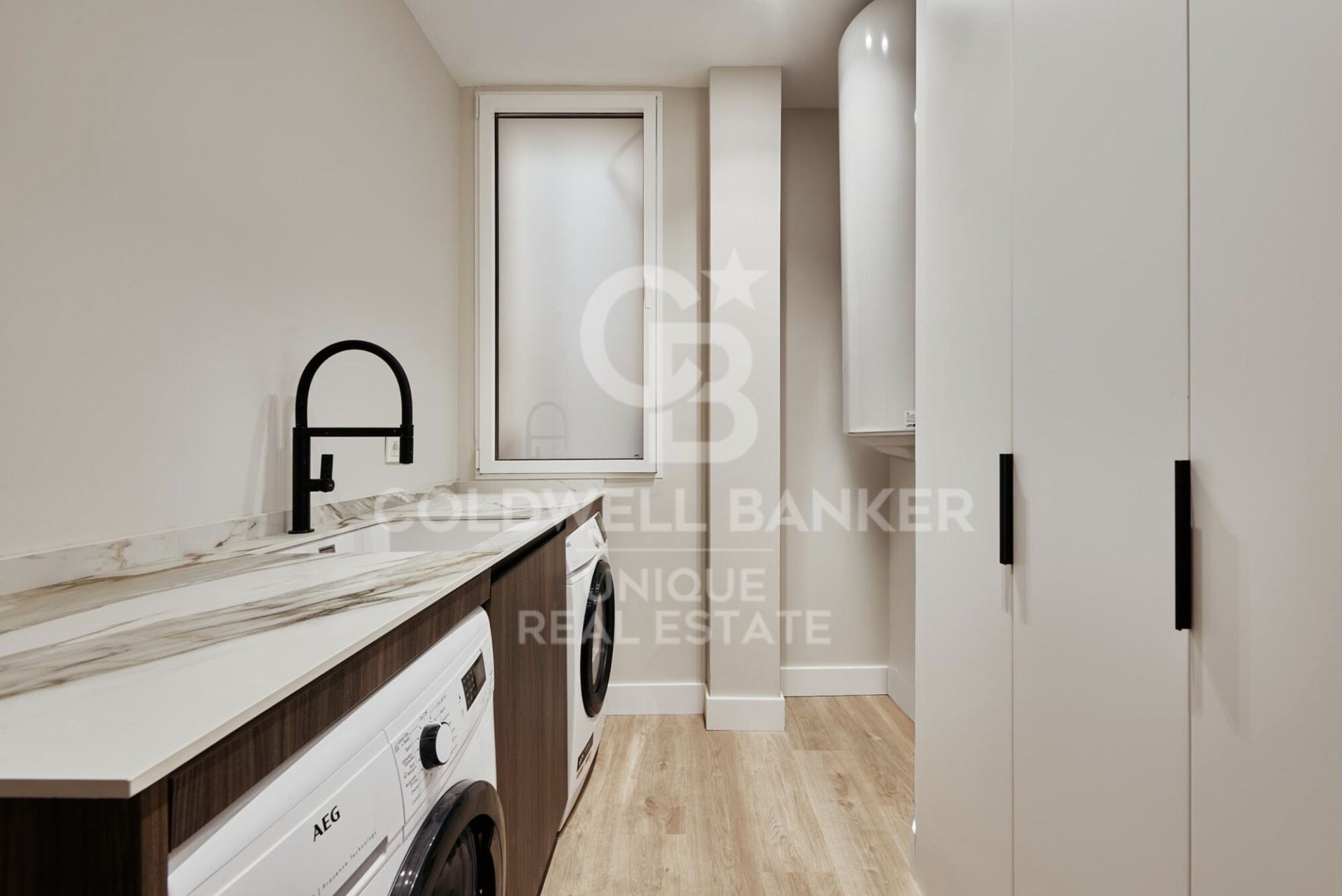 Apartamento en Madrid, España 3 dormitorios, 136 m2 No. 156679
