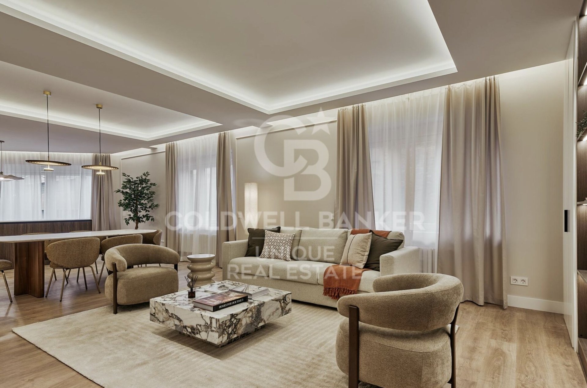 Apartamento en Madrid, España 3 dormitorios, 136 m2 No. 156679