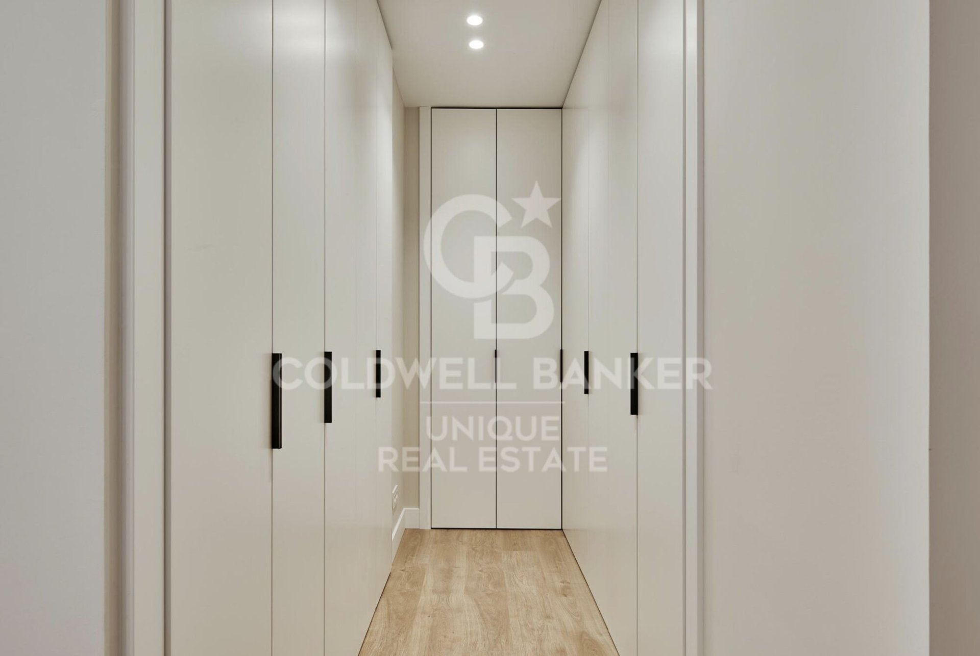Apartamento en Madrid, España 3 dormitorios, 136 m2 No. 156679