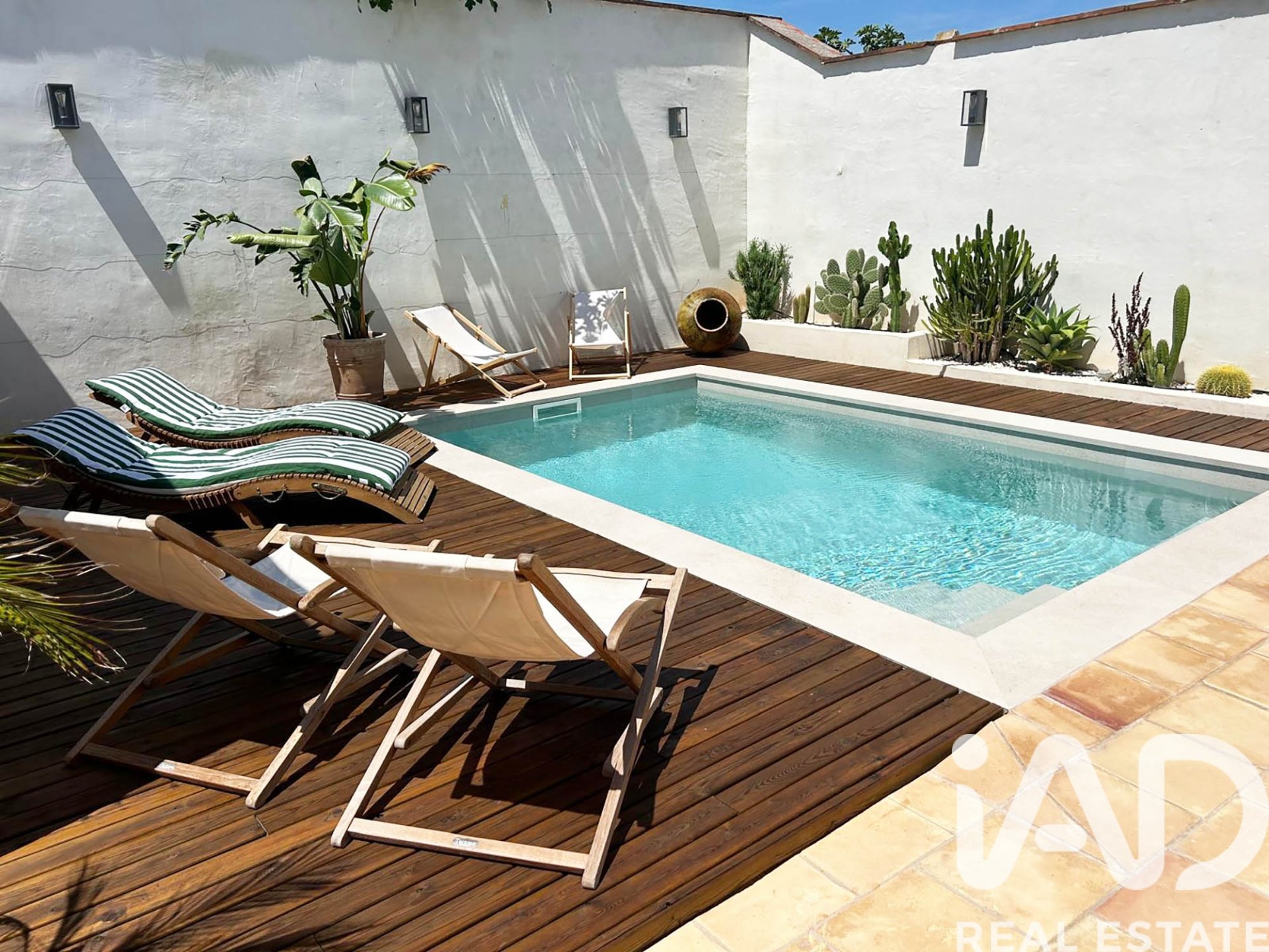 Villa i Llorenc Del Penedes, Tarragona, Spanien 4 sovrum, 200 kvm. Nr. 172718
