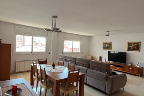 Duplex a Terrassa, Barcelona, Spagna 5 camere da letto, 216 mq. N° 173301