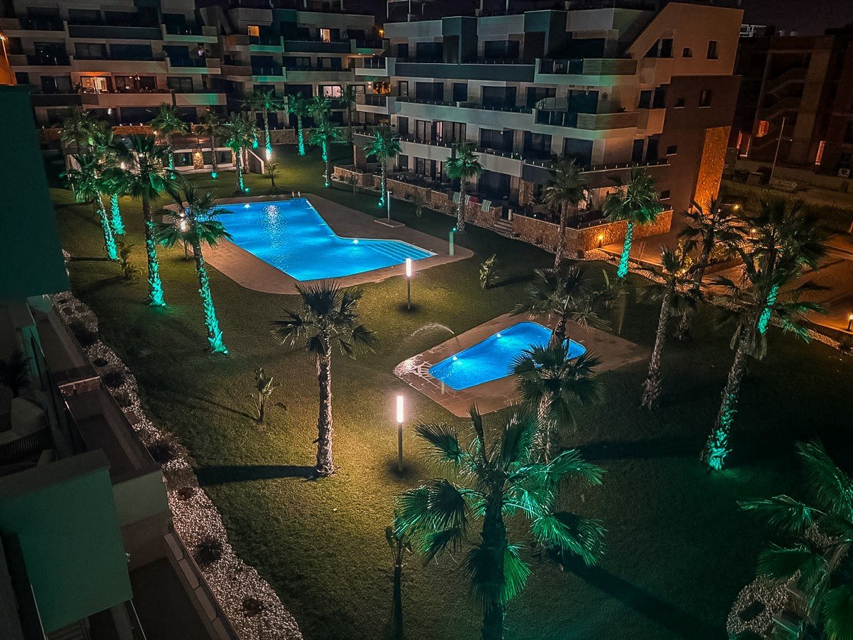 Apartamento en Alicante, España 2 dormitorios, 75 m2 No. 194738
