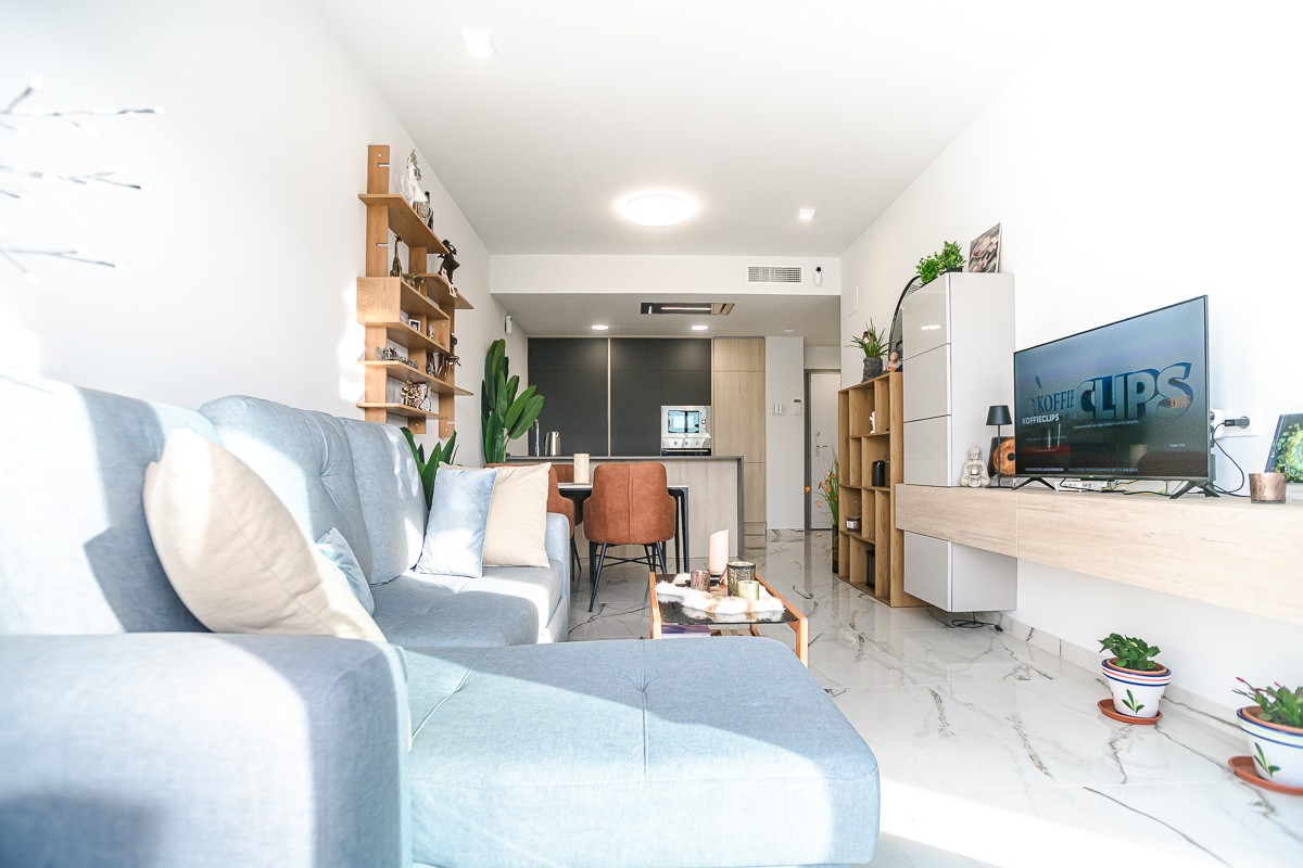 Apartamento en Alicante, España 2 dormitorios, 75 m2 No. 194738