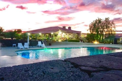 Huvila El Roque, Tenerife, Espanja 5 makuuhuonetta, 450 m2 No. 194734