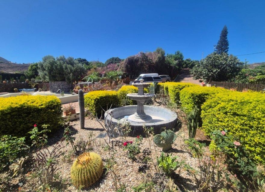 Villa en El Roque, Tenerife, España 5 dormitorios, 450 m2 No. 194734