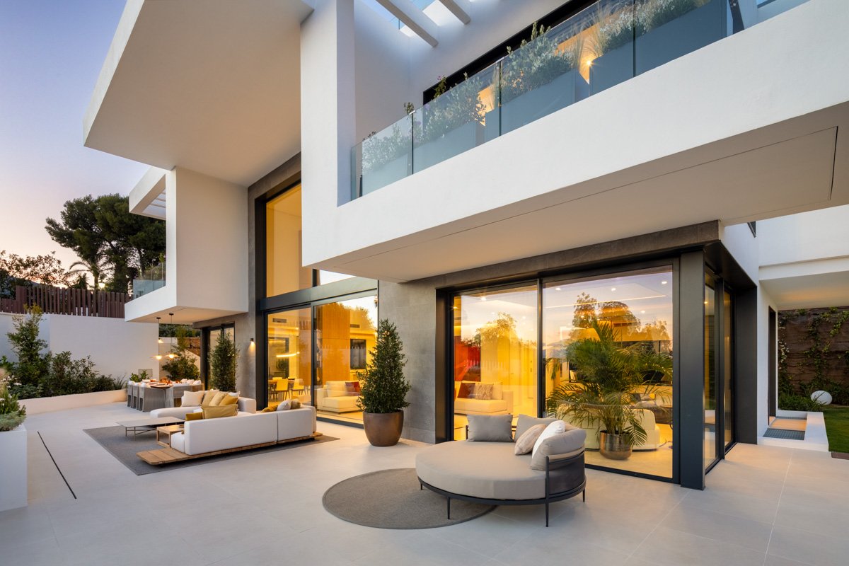 Villa i Marbella, Malaga, Spanien 8 sovrum, 983 kvm. Nr. 194737