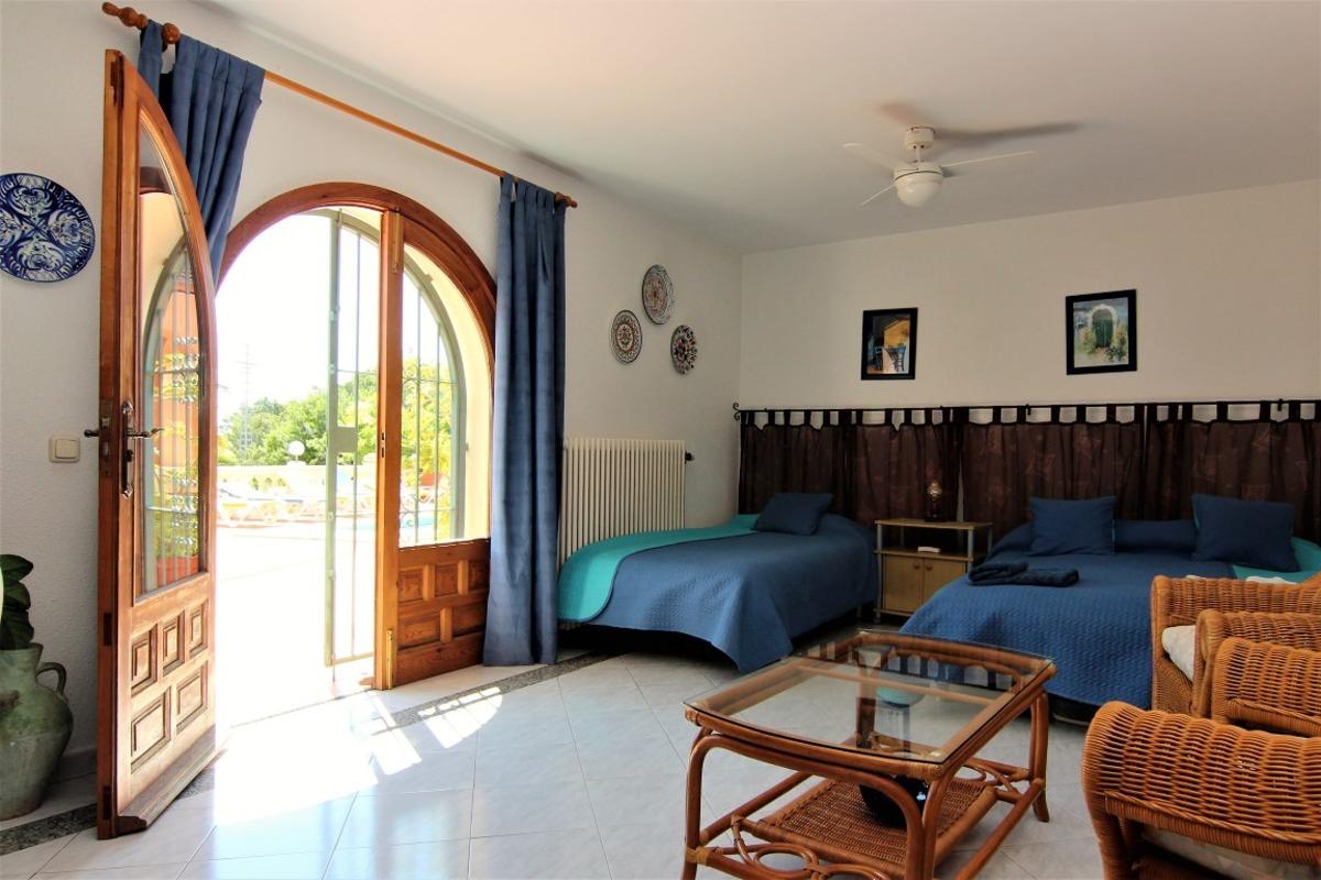 Villa in Benissa, Alicante, Spanien 8 Schlafzimmer, 392 m2 Nr. 80621