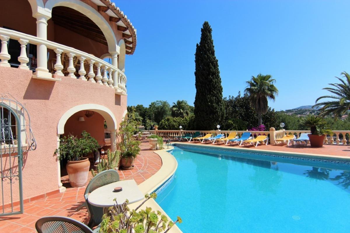 Villa in Benissa, Alicante, Spanien 8 Schlafzimmer, 392 m2 Nr. 80621