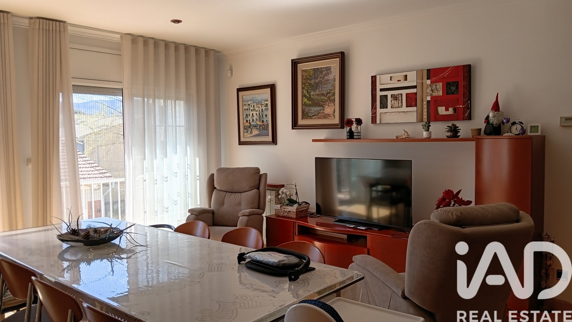 Villa i Olot, Girona, Spanien 522 kvm. Nr. 172579