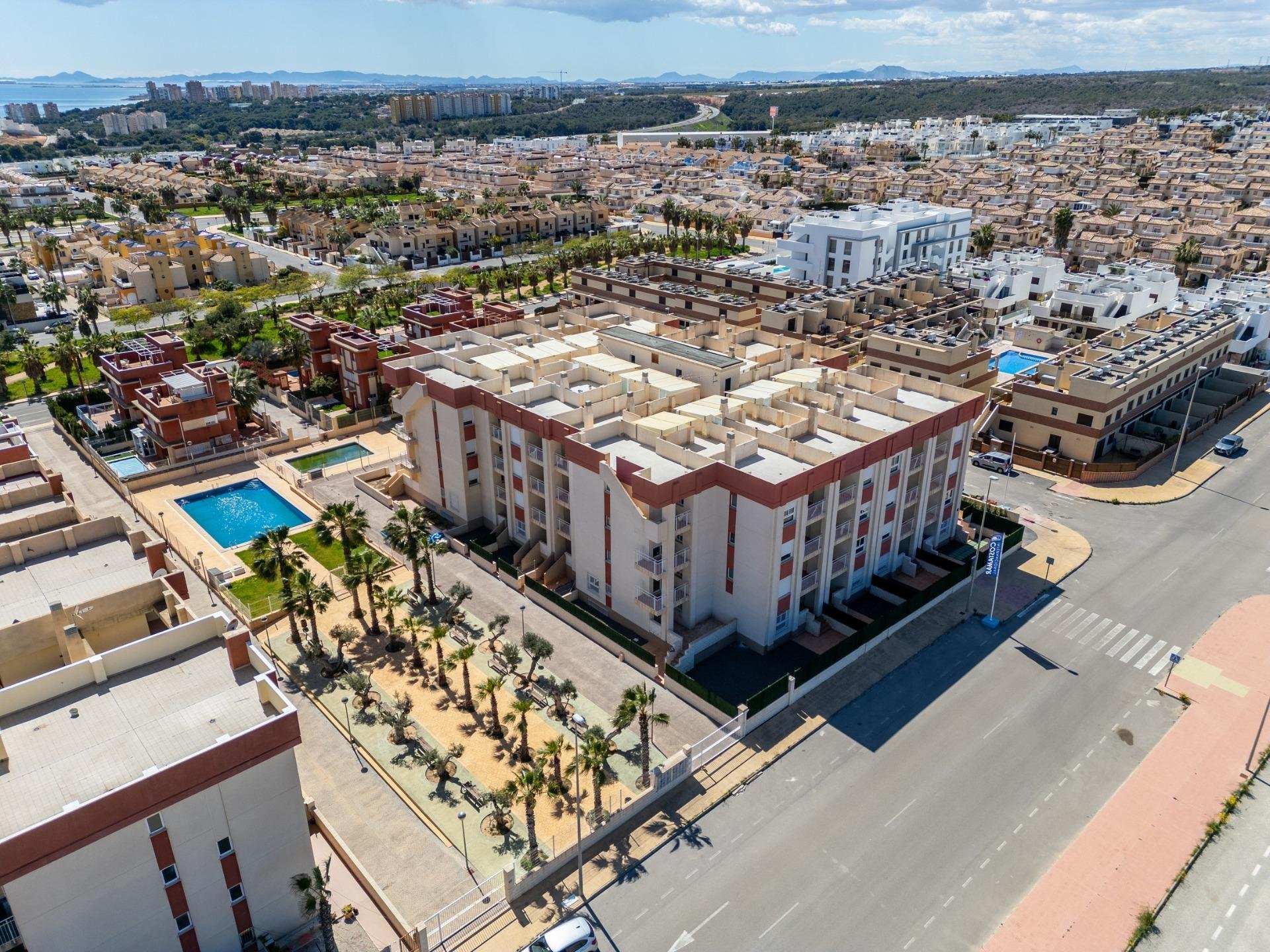 Huoneisto Cabo Roig, Alicante, Espanja 2 makuuhuonetta, 69 m2 No. 136708