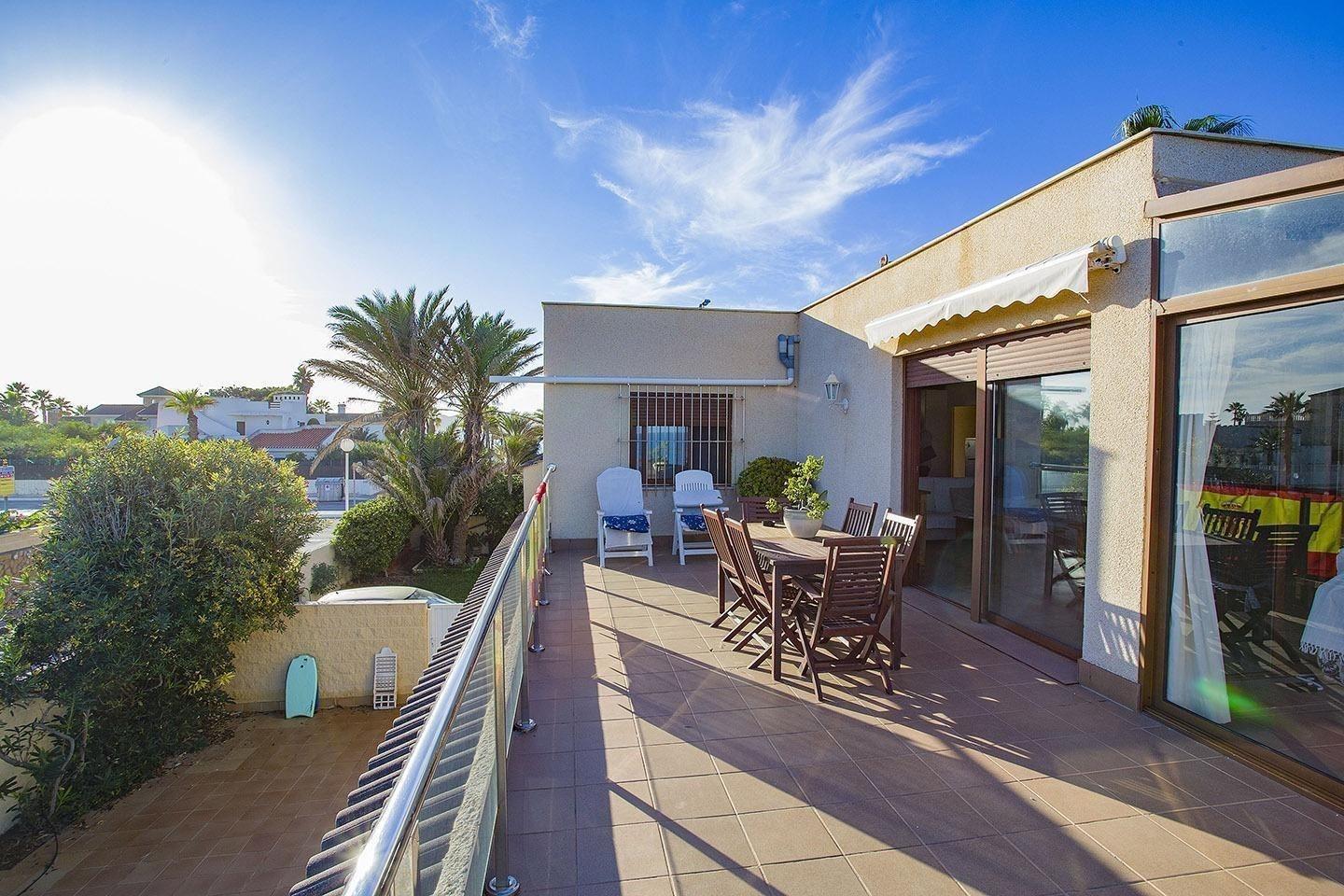 Villa à La Manga del Mar Menor, Murcia, Espagne 9 chambres, 379 m2 No. 189406