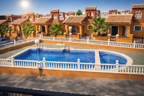 Willa w Torrevieja, Alicante, Hiszpania 2 sypialnie, 79 mkw. nr 155367