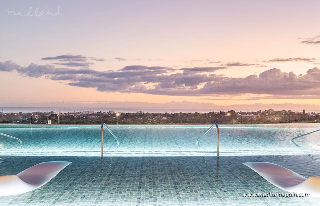 Apartament w Benahavis, Malaga, Hiszpania 2 sypialnie, 221 mkw. nr 195498
