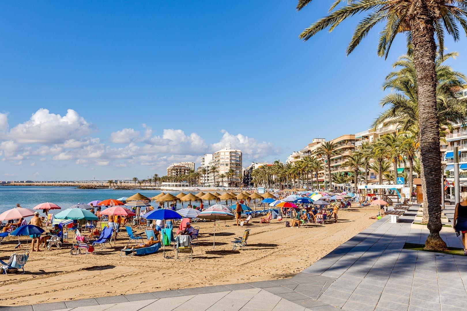 Dzīvoklis Torrevieja, Alicante, Spānijā 2 istabas, 59 m2 Nr. 184346