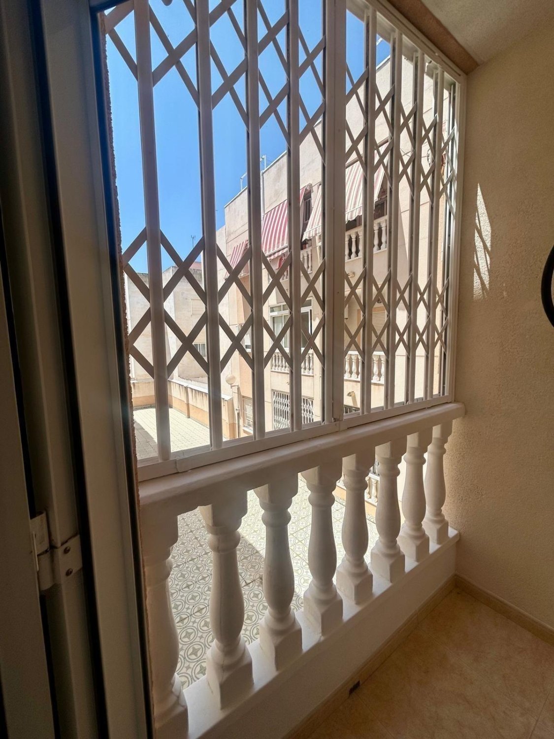 Lägenhet i Torrevieja, Alicante, Spanien 2 sovrum, 47 kvm. Nr. 184345