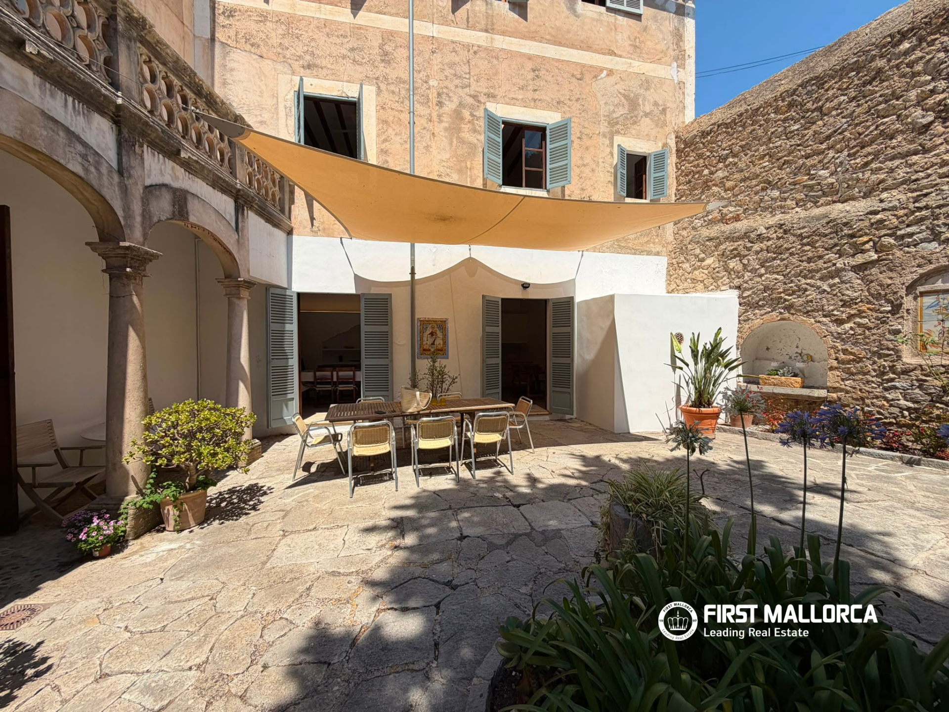 Townhouse in Arta, Mallorca, Spain 5 bedrooms, 560 sq.m. No. 181963