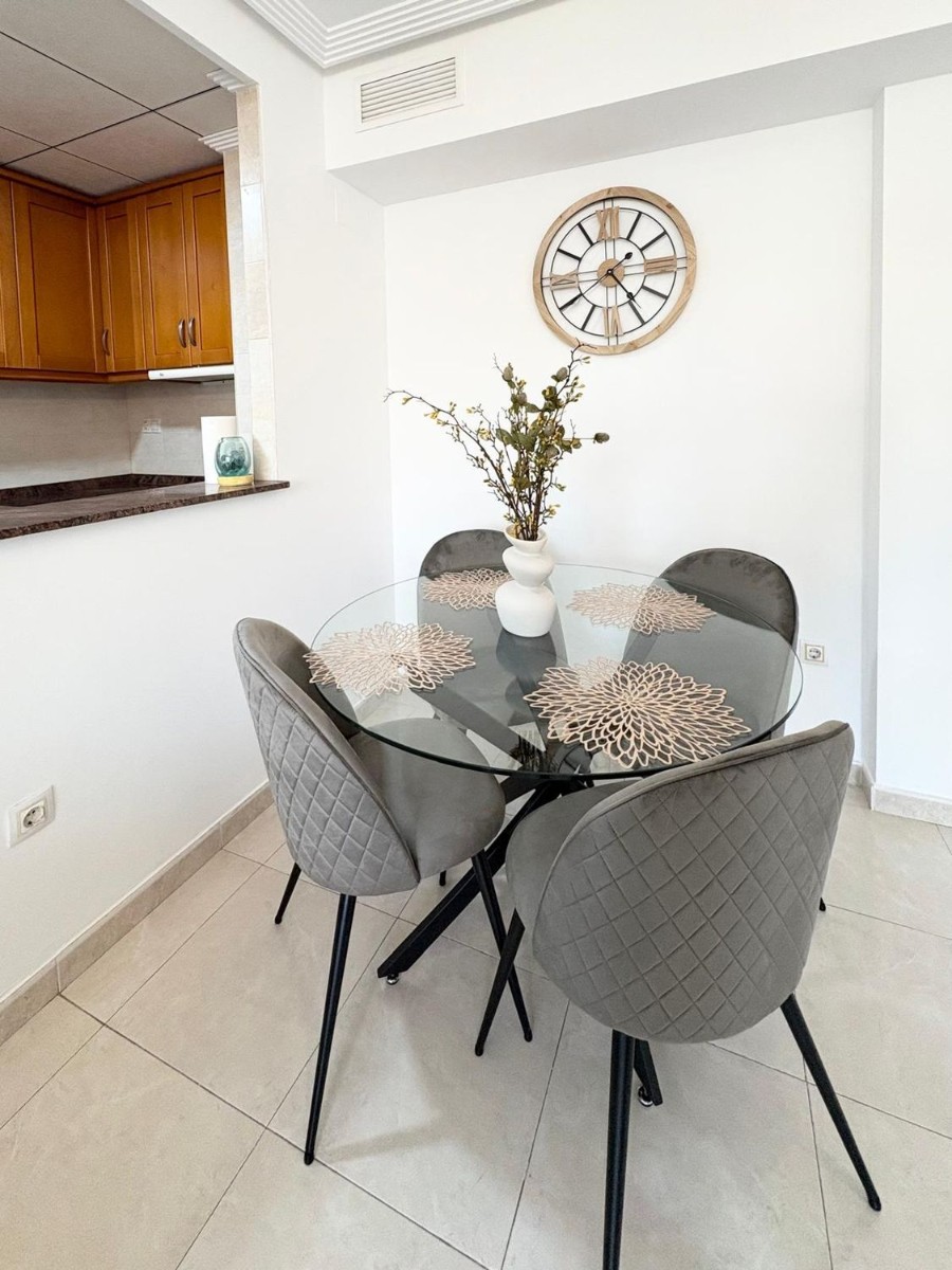Wohnung in Torrevieja, Alicante, Spanien 1 Schlafzimmer, 50 m2 Nr. 183399