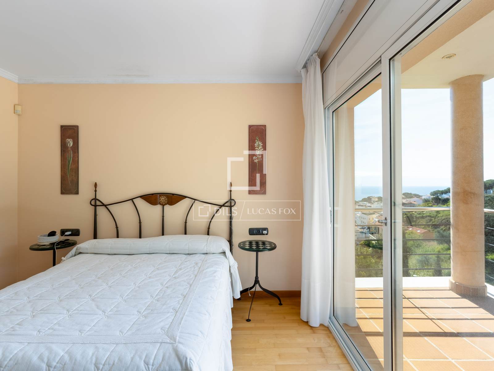 Villa Premia De Dalt, Barcelona, Spānijā 4 istabas, 290 m2 Nr. 164324