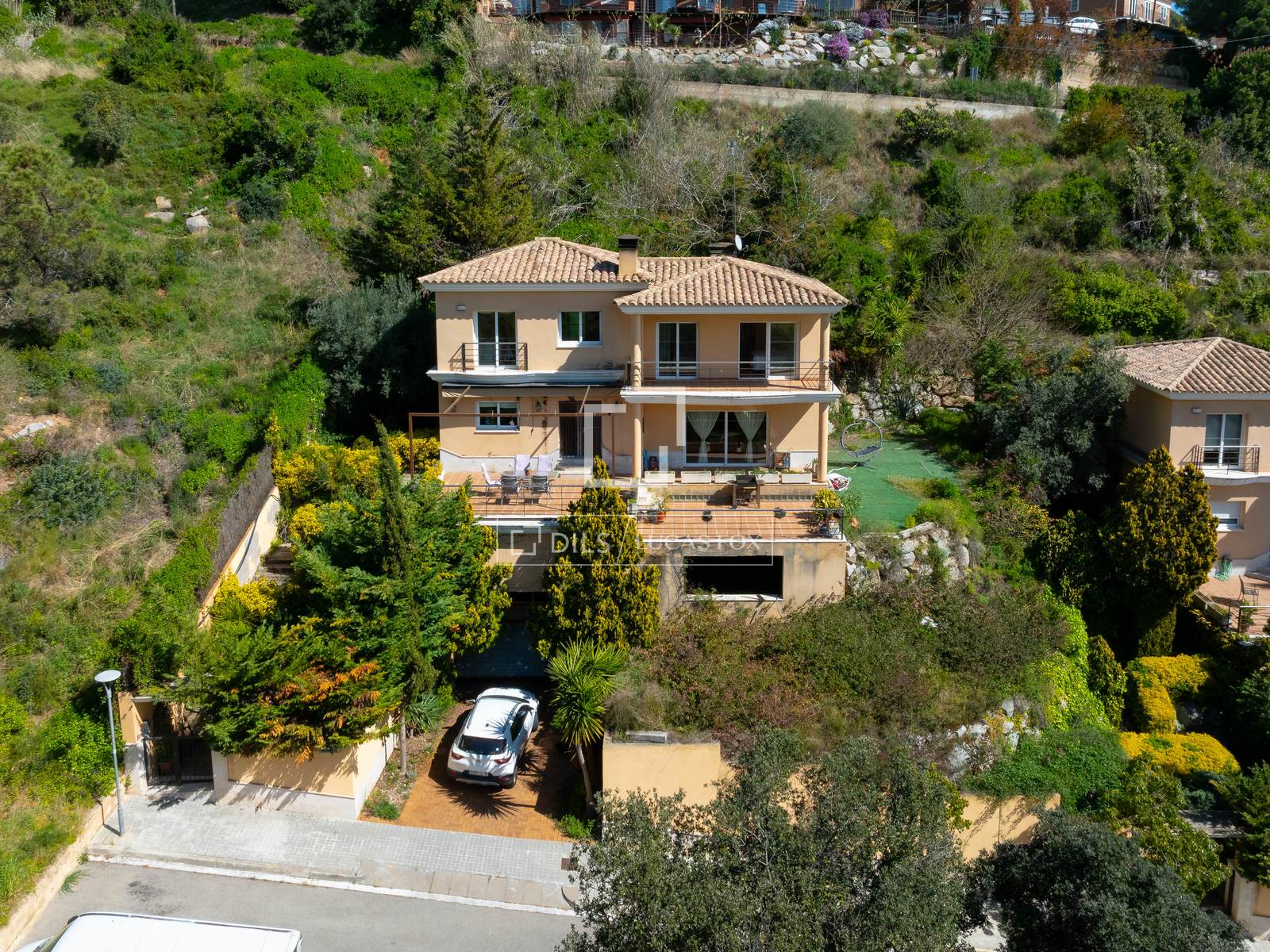 Villa Premia De Dalt, Barcelona, Spānijā 4 istabas, 290 m2 Nr. 164324