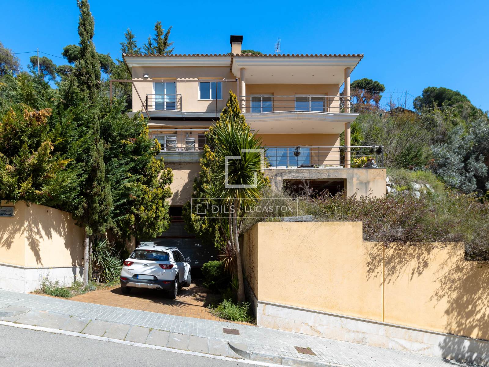 Villa Premia De Dalt, Barcelona, Spānijā 4 istabas, 290 m2 Nr. 164324