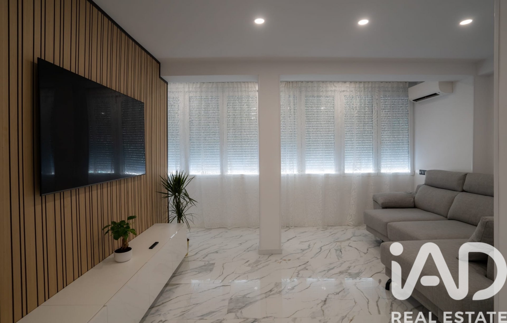 Квартира в Торремолинос, Малага, Испания 2 спальни, 93м2 №152382