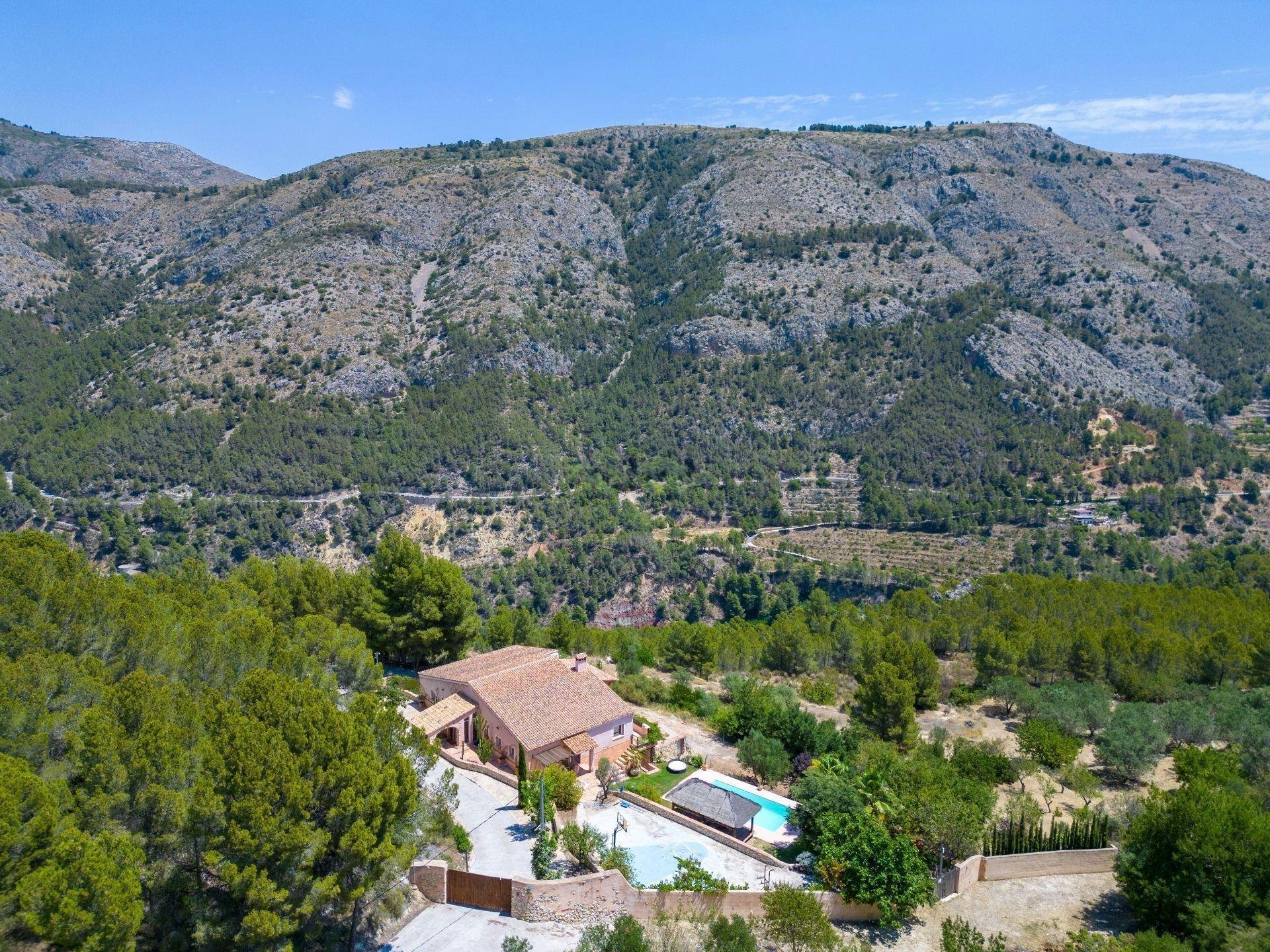 Villa en Polop, Alicante, España 3 dormitorios, 370 m2 No. 138227