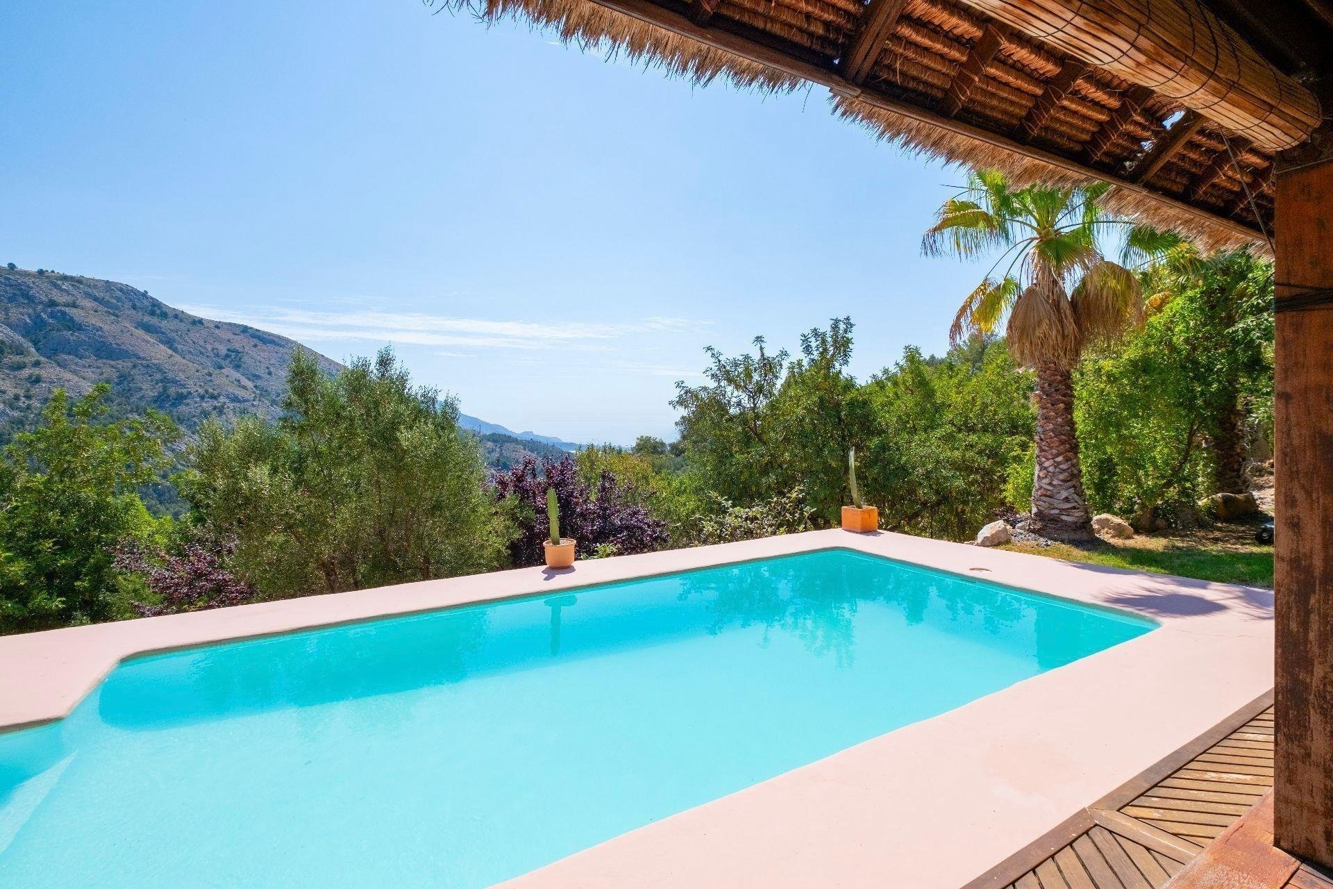 Villa en Polop, Alicante, España 3 dormitorios, 370 m2 No. 138227