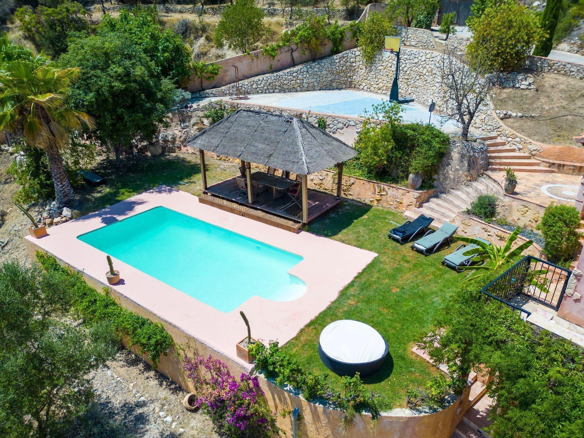 Villa en Polop, Alicante, España 3 dormitorios, 370 m2 No. 138227