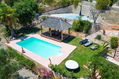 Villa in Polop, Alicante, Spanien 3 Schlafzimmer, 370 m2 Nr. 138227