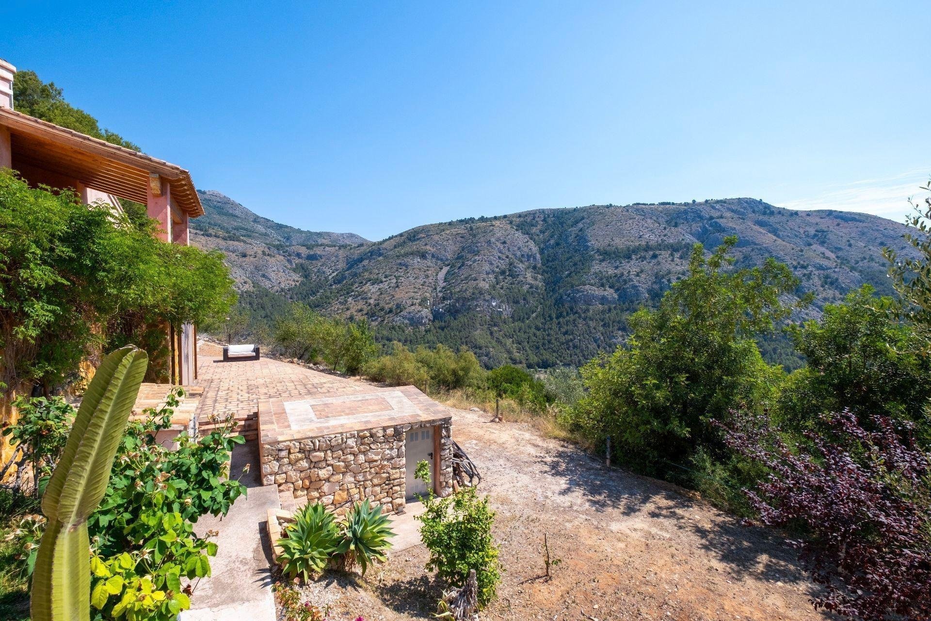Villa en Polop, Alicante, España 3 dormitorios, 370 m2 No. 138227