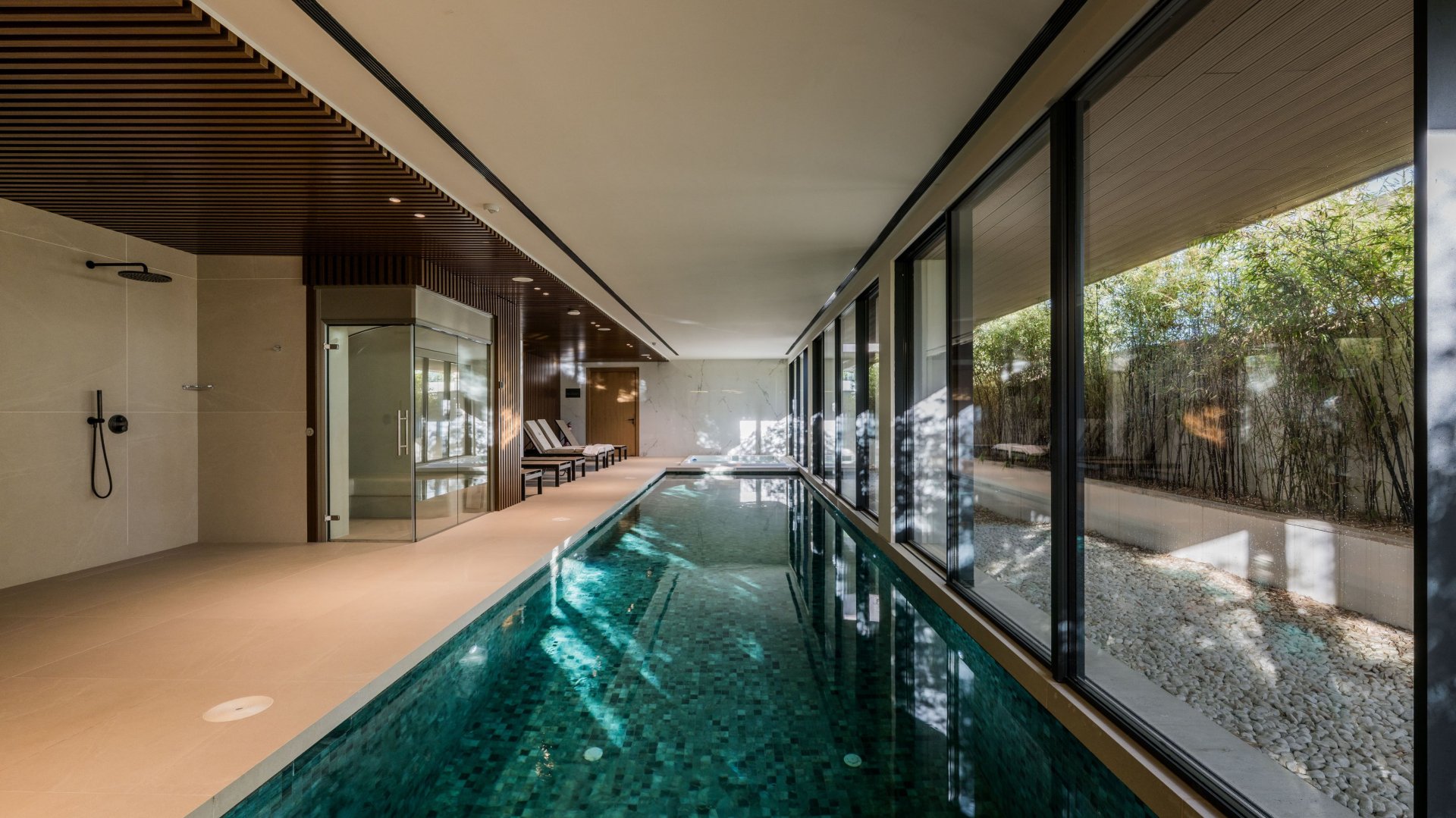 Huoneisto Estepona, Malaga, Espanja 3 makuuhuonetta, 546 m2 No. 196721