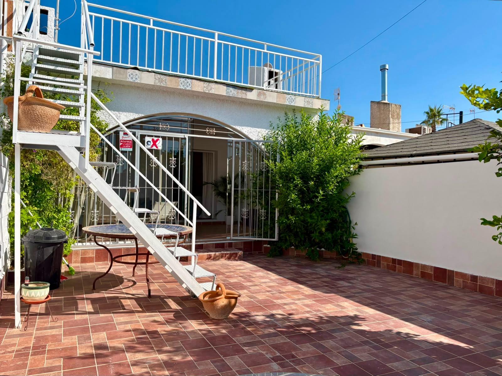 House in Alicante, Spain 95 sq.m. No. 194959