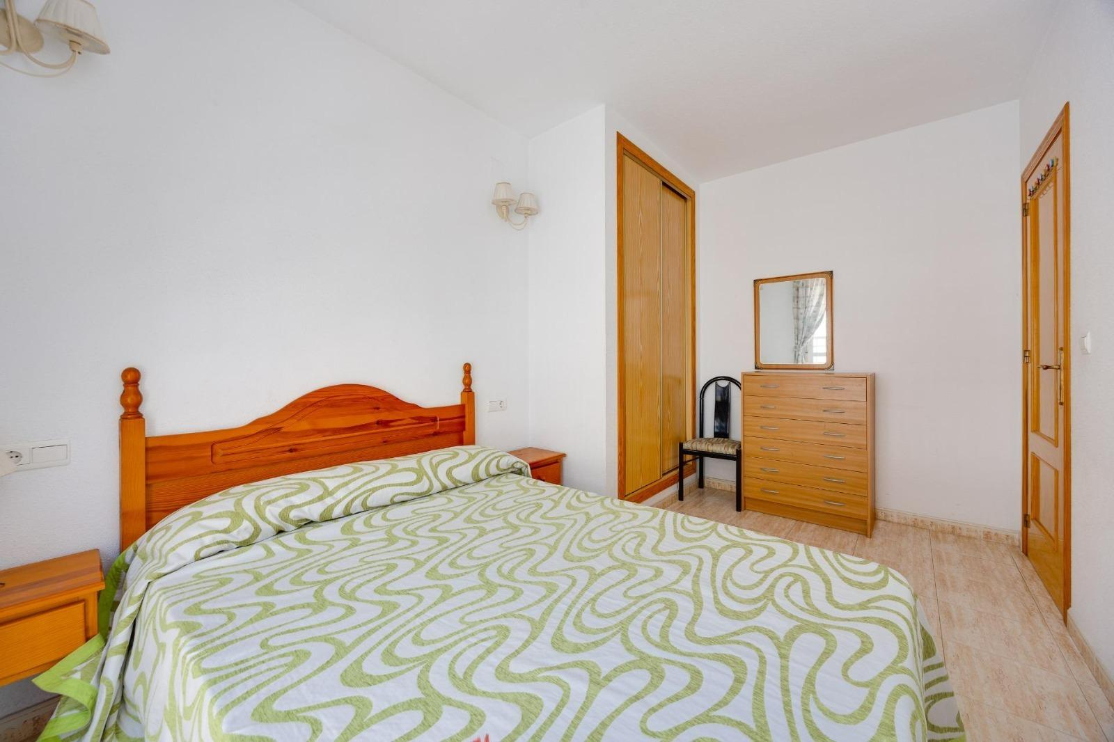 Huoneisto Torrevieja, Alicante, Espanja 1 makuuhuone, 65 m2 No. 194958