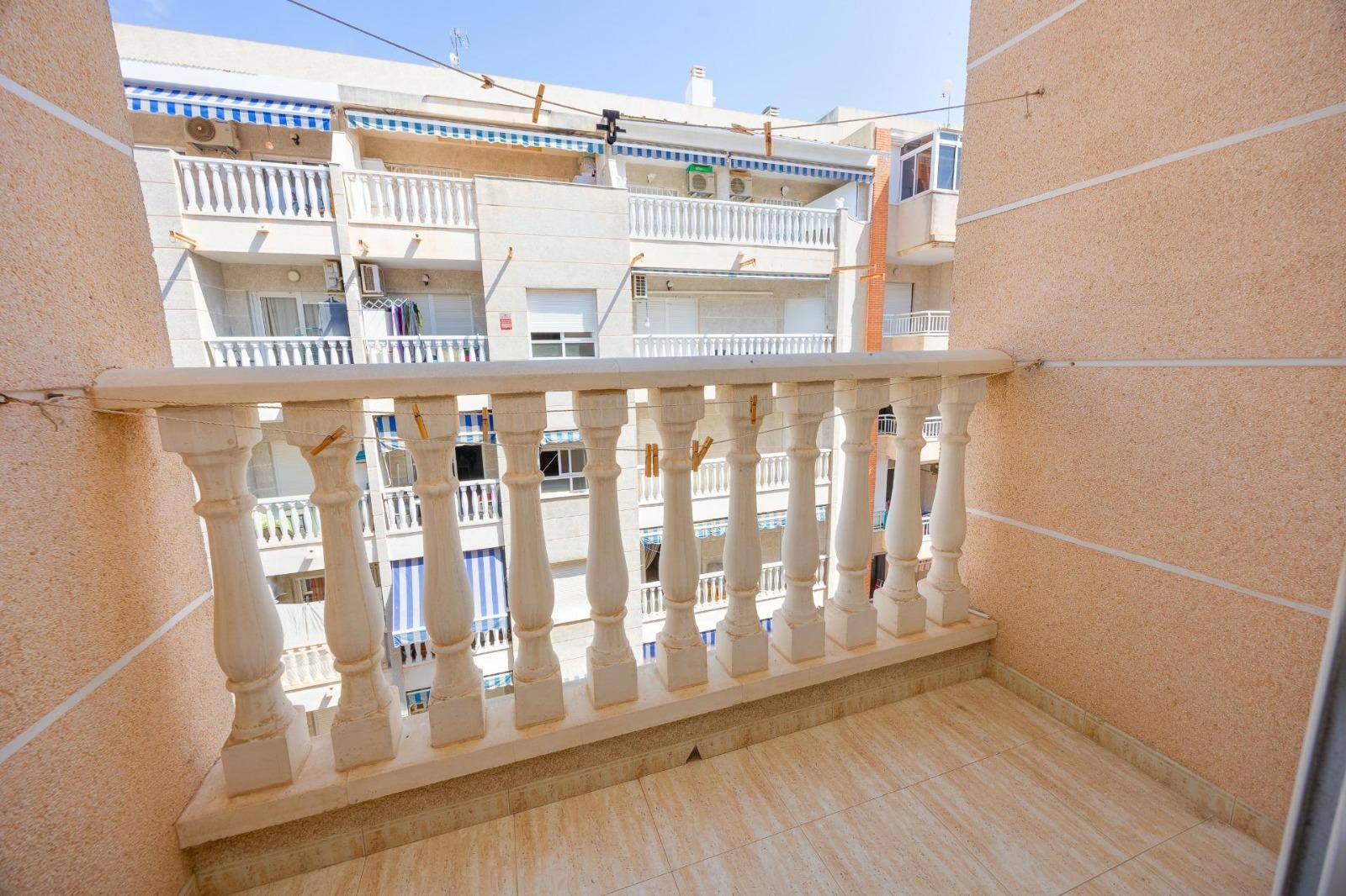 Huoneisto Torrevieja, Alicante, Espanja 1 makuuhuone, 65 m2 No. 194958