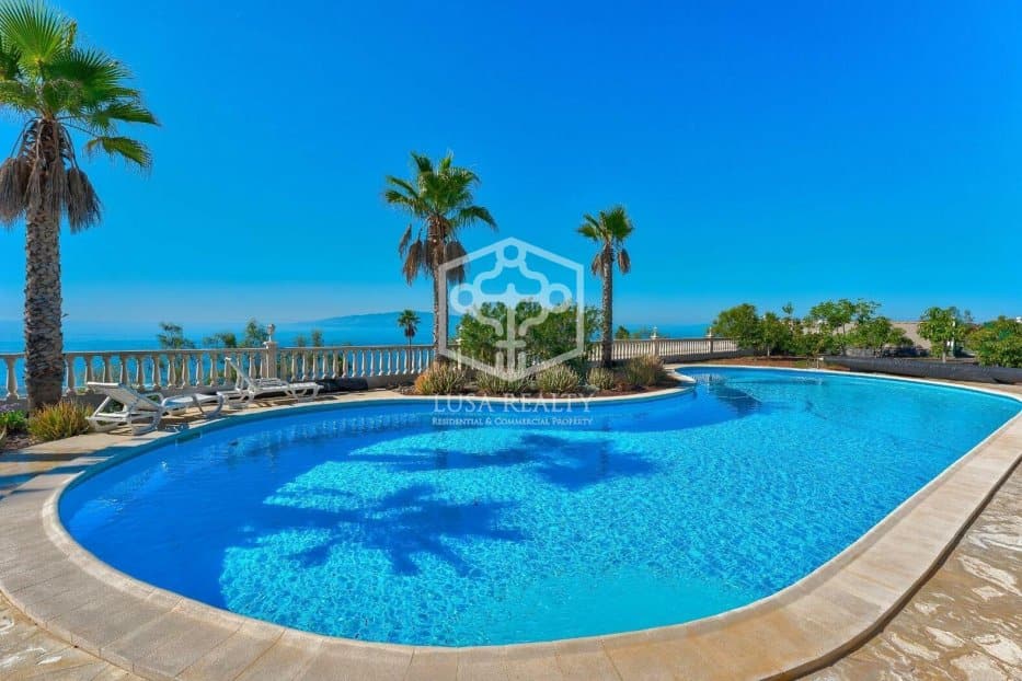 Villa en Guía de Isora, Tenerife, España 3 dormitorios, 150 m2 No. 96006