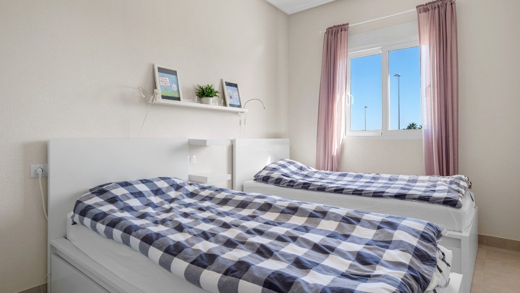 Townhouse in Cabo Roig, Alicante, Spanien 3 Schlafzimmer, 71 m2 Nr. 145255